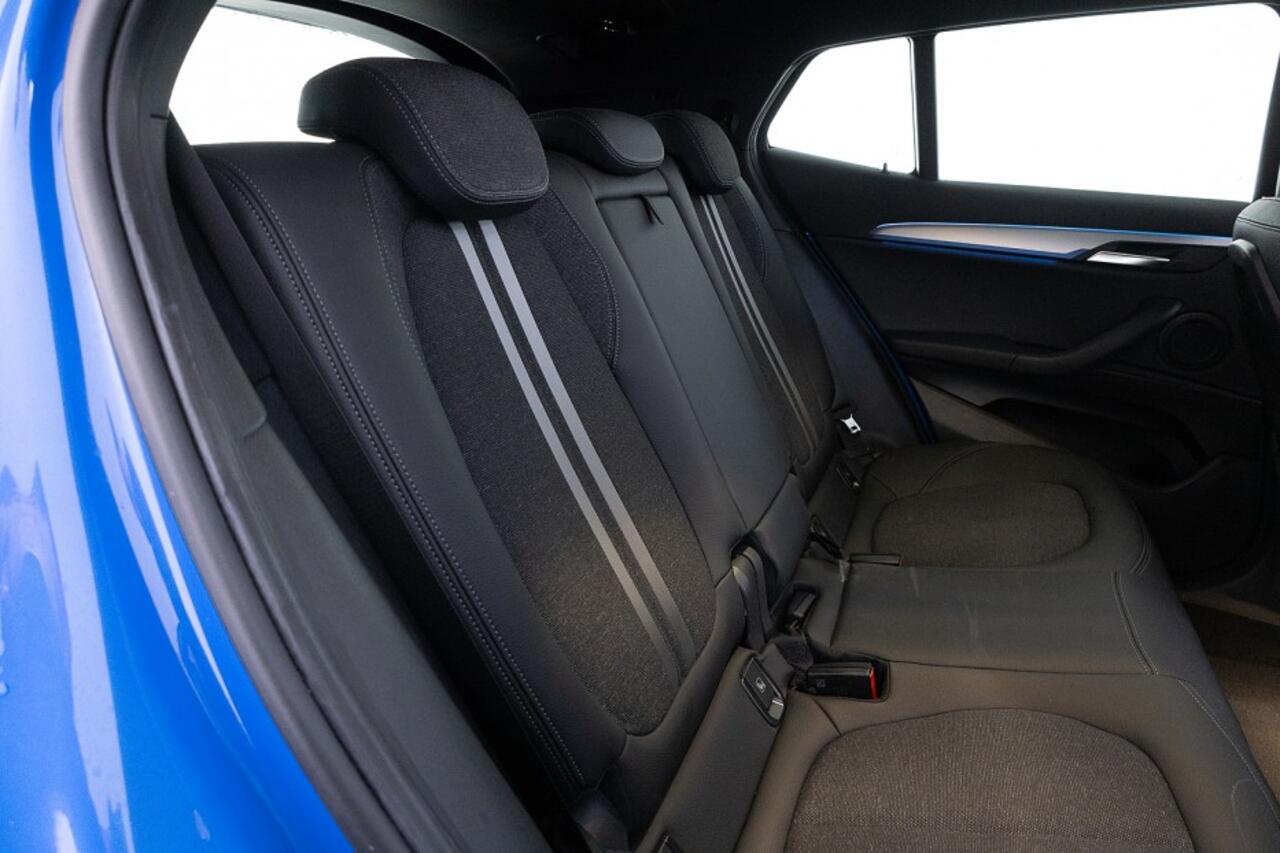 BMW X2 xDrive25e High Executive M-Sport | PANORAMADAK | Half LEDER | Full LED