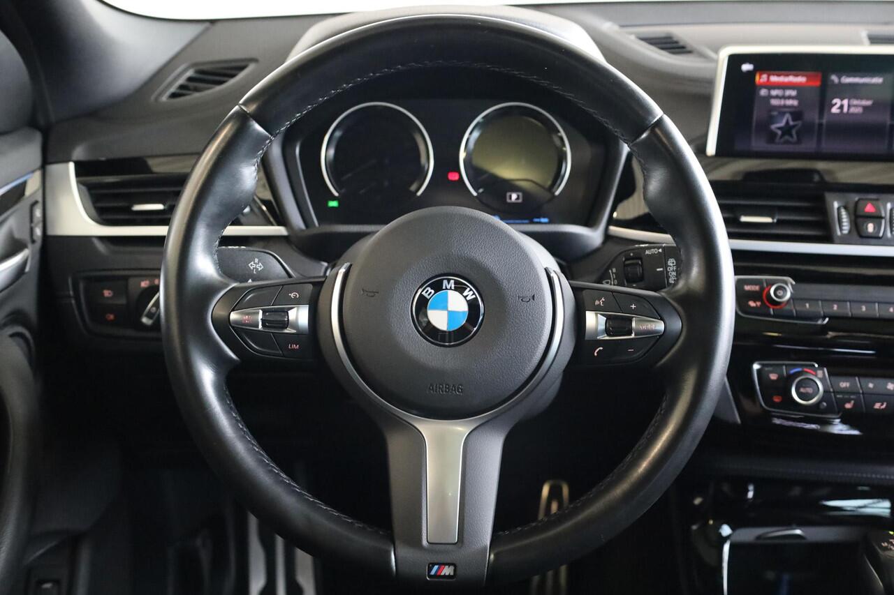 BMW X2 xDrive25e | M Sportpakket | Panorama Dak | Stoelverwarming