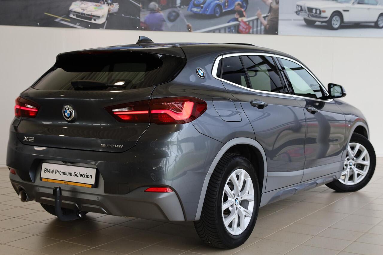 BMW X2 sDrive18i High Executive | M Sport | Driving Assistant | Comfort Access | Stoelverwarming | head-up display | Lentevoordeel