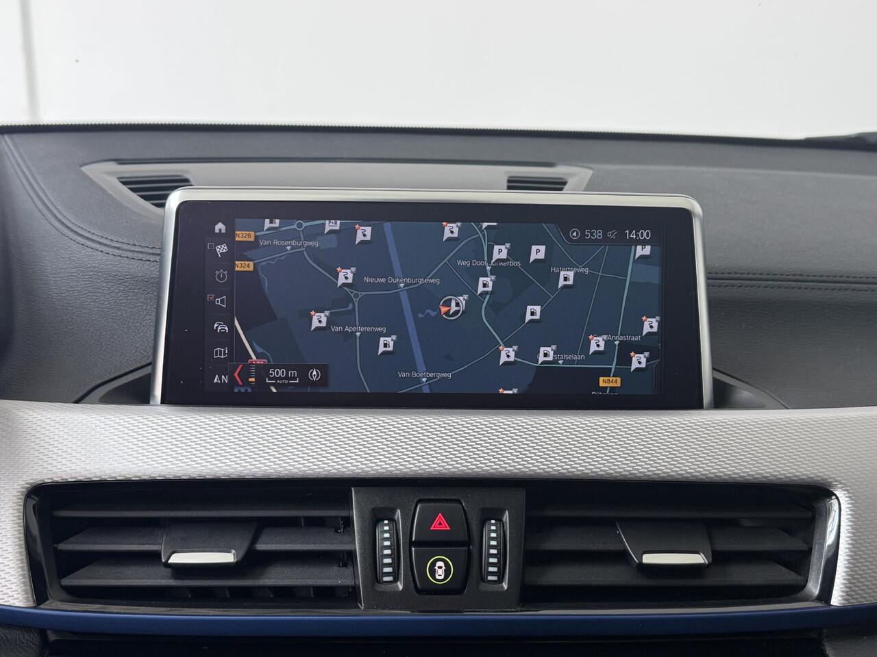 BMW X2 xDrive25e Executive | M Sport | Stoelverwarming | Panoramadak | Achteruitrijcamera | Navigatie |