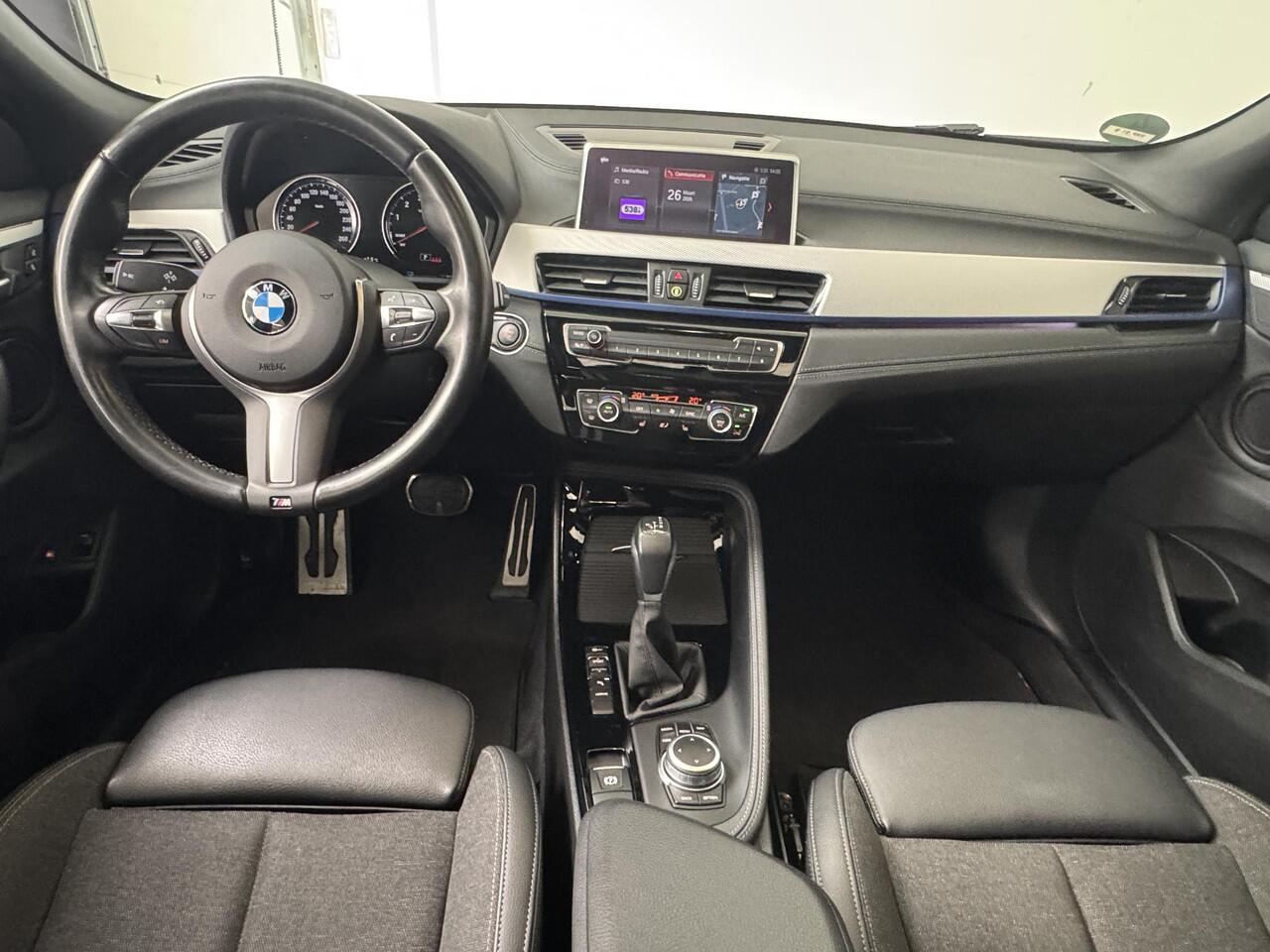 BMW X2 xDrive25e Executive | M Sport | Stoelverwarming | Panoramadak | Achteruitrijcamera | Navigatie |