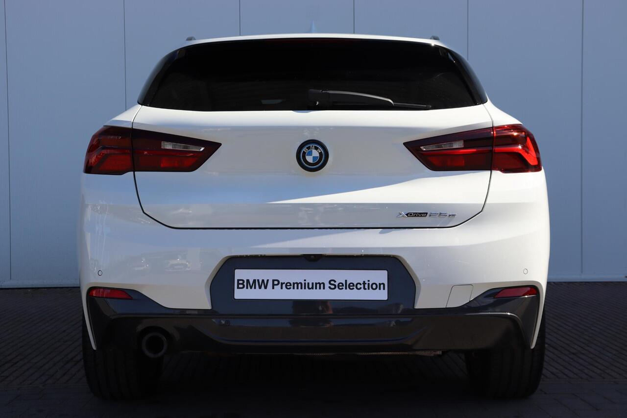 BMW X2 xDrive25e M Sportpakket/ Stuurverwarming/ Comfort Access/ Achteruitrijcamera/ Sportstoelen/ Stoelverwarming