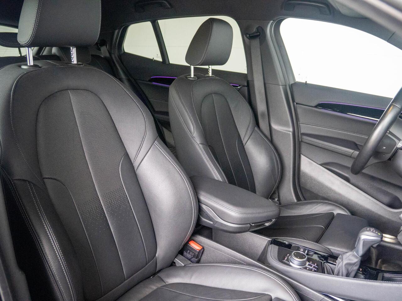 BMW X2 xDrive25e | High Executive | M Sportpakket | Stuurwielrand verwarmd | Achteruitrijcamera | Head-Up Display | LED | 19''