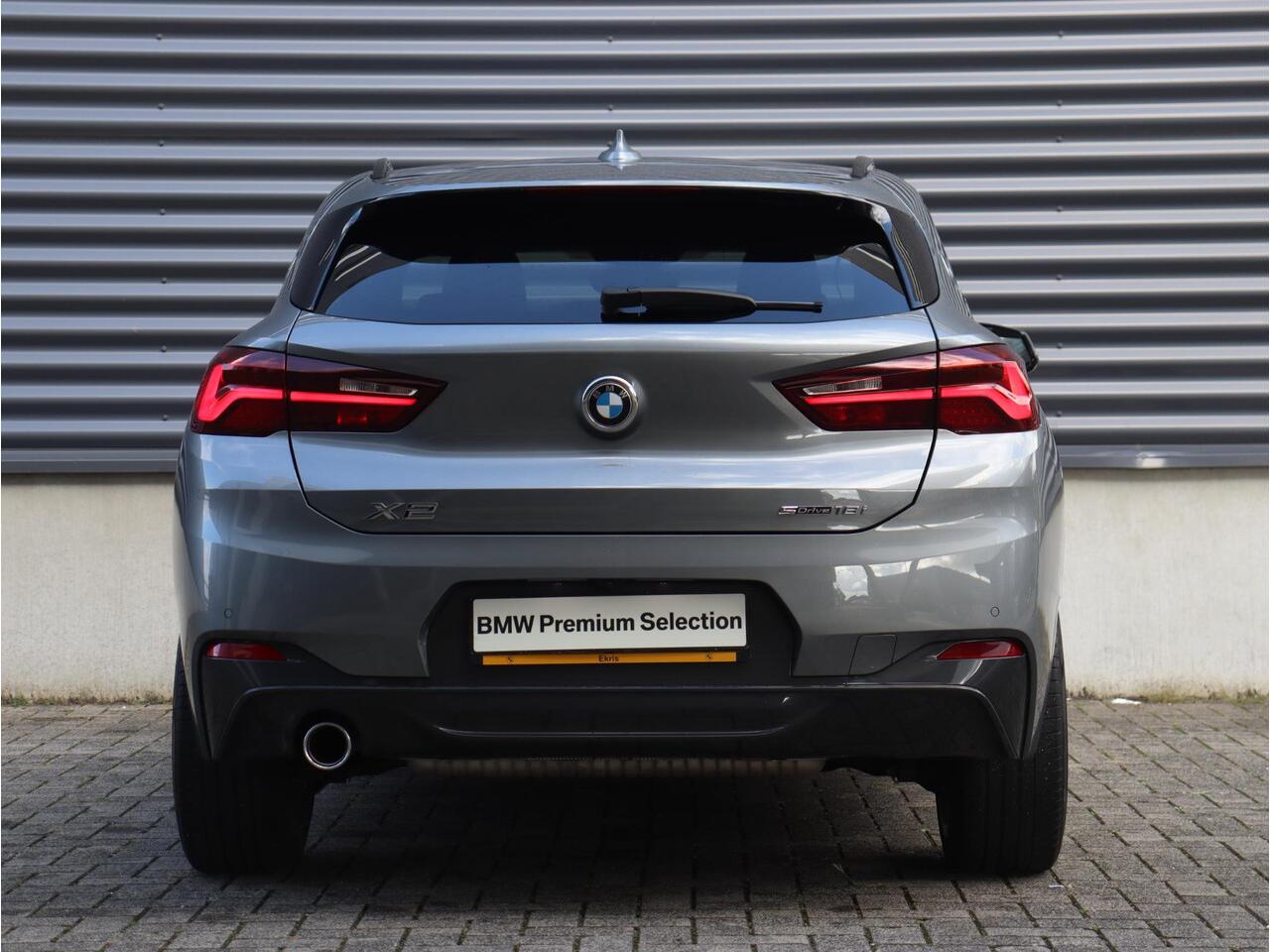 BMW X2 sDrive18i | Executive | M Sportpakket | Panodak | Head-Up | Parking Pack | Hi-Fi | Comfort Acces | Adaptief Onderstel | 18'' LMV
