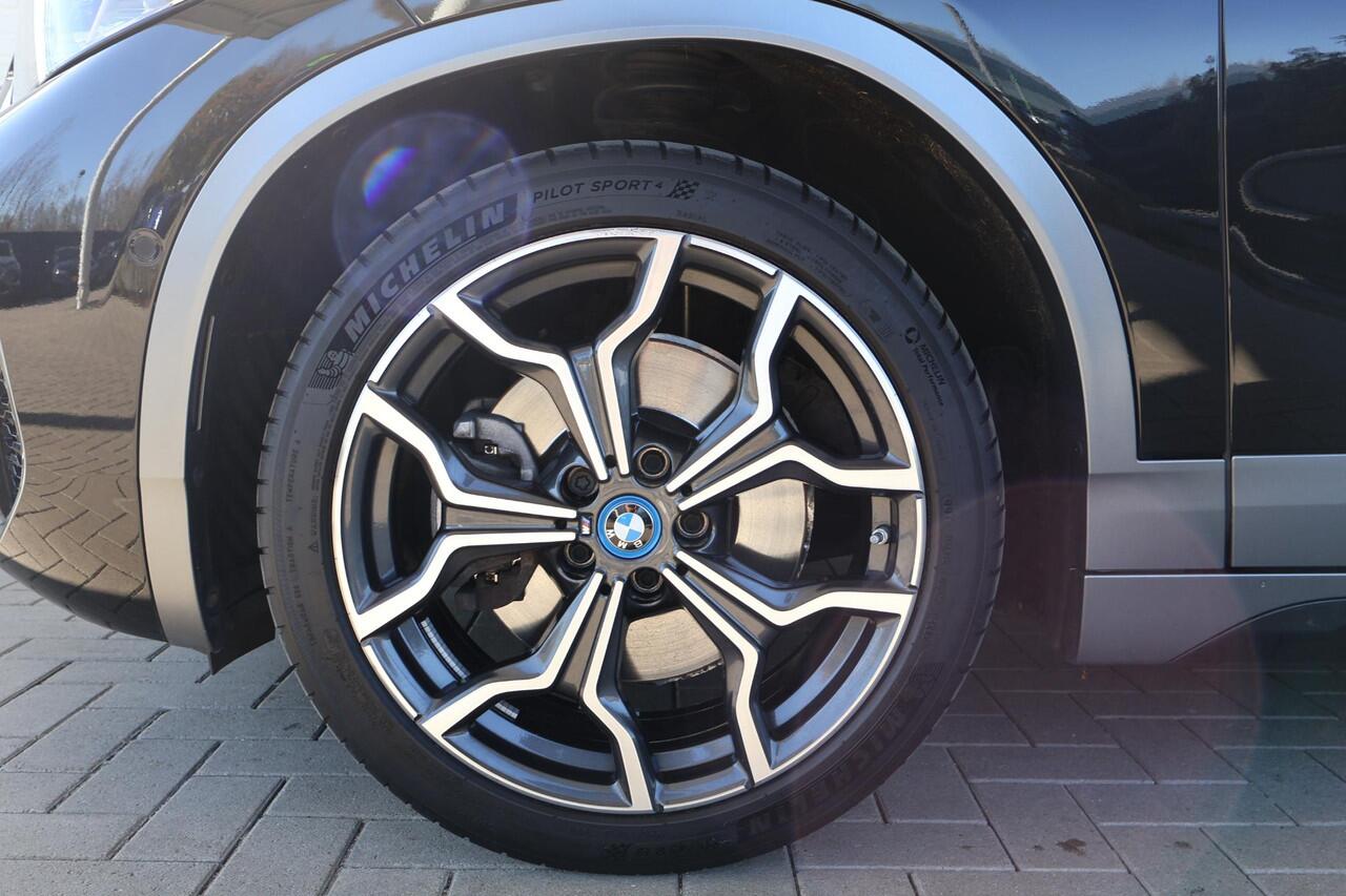 BMW X2 xDrive25e High Executive | M Sport | HiFi | Comfort Access | Head-Up Display