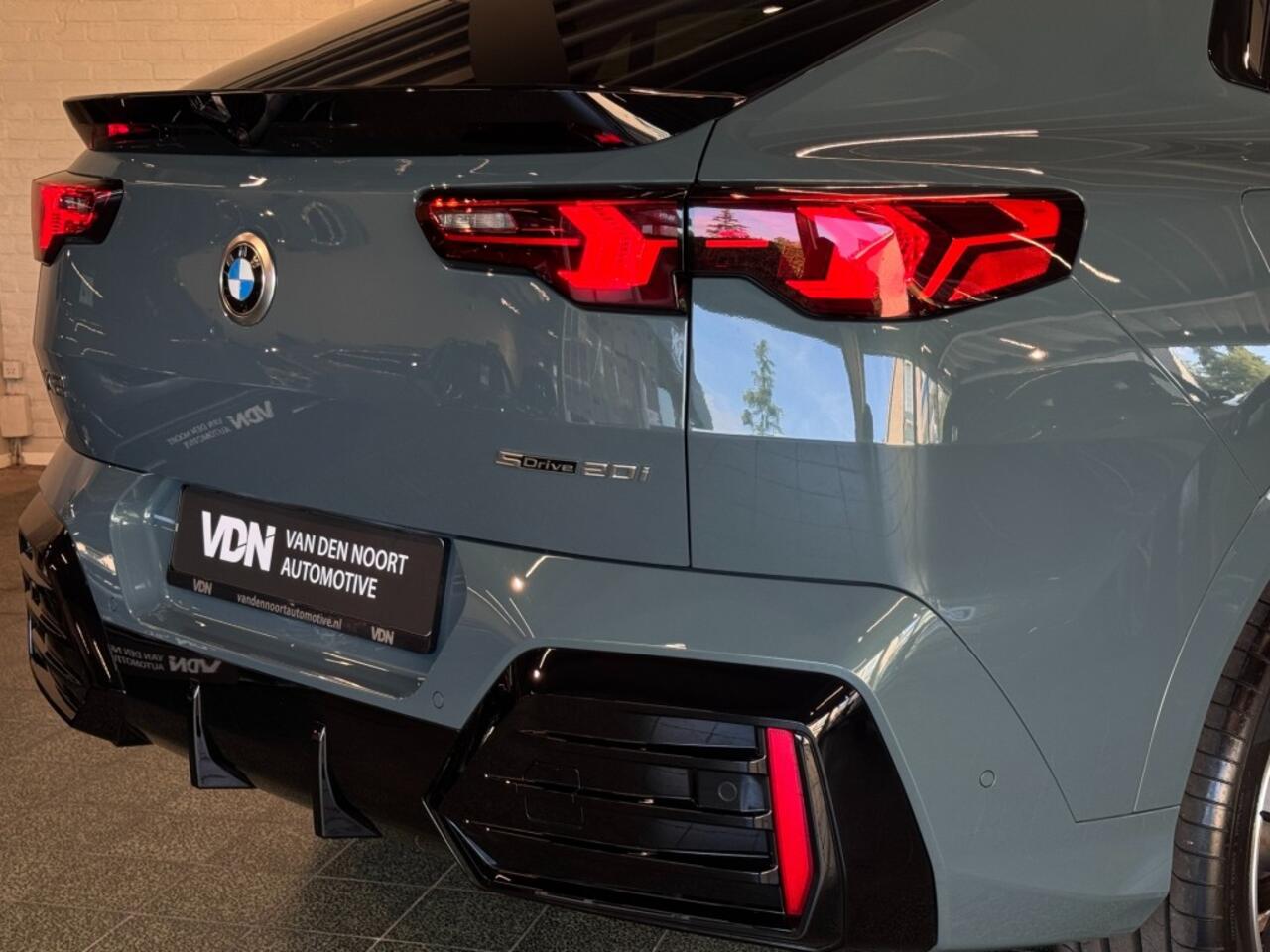 BMW X2 sDrive20i M-Sport Pro Pano Alcantara Camera Keyless 19''