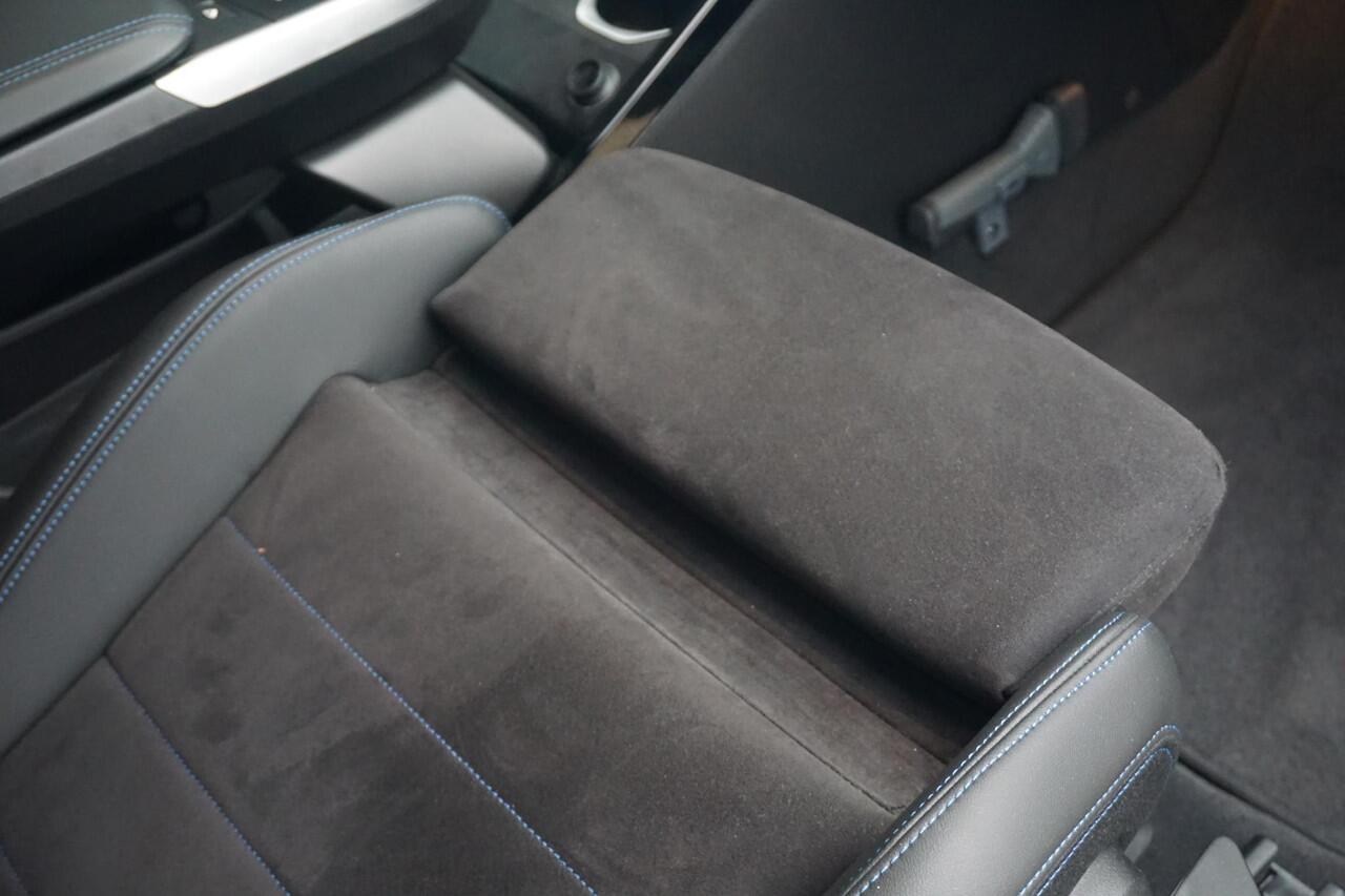 BMW X2 sDrive18d M Sportpakket Pro 19'' / Harman Kardon / Trekhaak / Parking Assistant