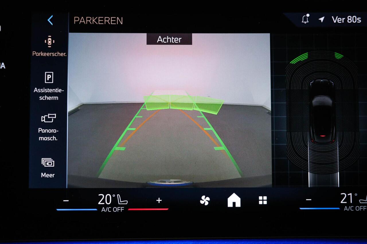 BMW X2 iX2 xDrive30 67 kWh M-Sport Pro | PANORAMADAK | SOH 100% | STOELVERWARMING | 20" | DRIVING ASSISTANT PLUS- PACK