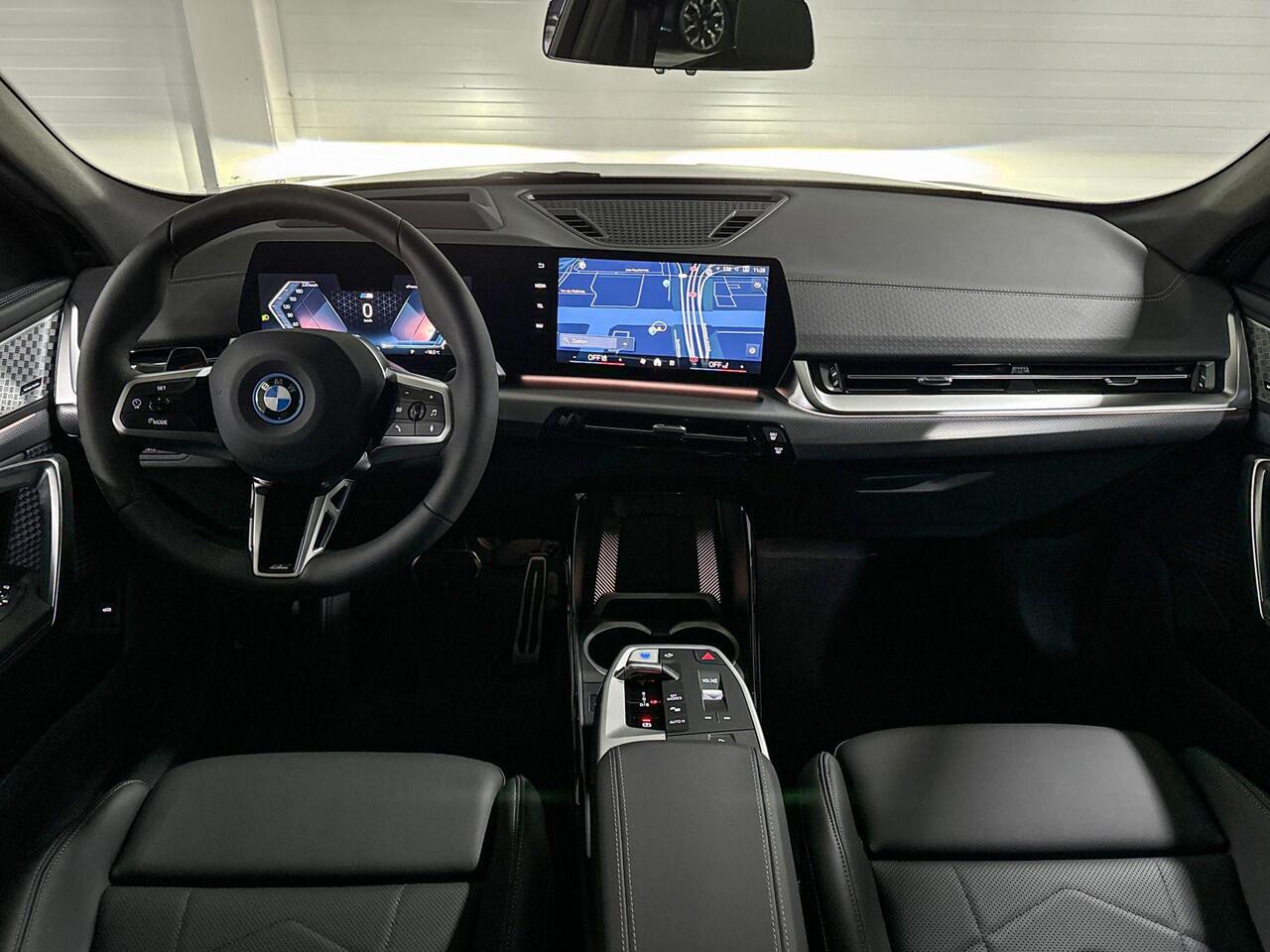 BMW X2 iX2 eDrive20 | M-Sport Pro | Innovation Pack | Driving Assistant Plus | Harman/Kardon | Panoramadak | Comfort Access | Selections