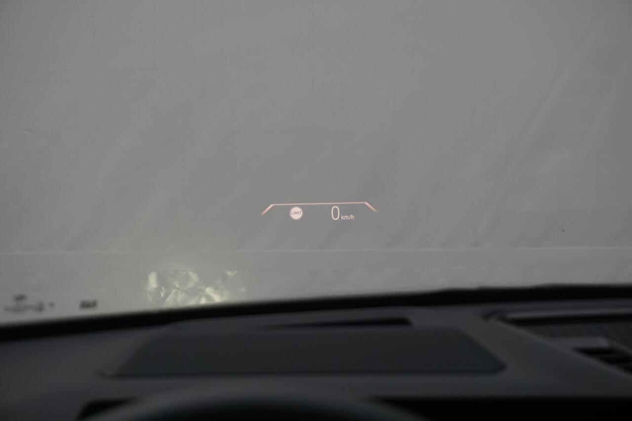 BMW X2 iX2 eDrive20 M Sport Edition 20'' / Harman Kardon / Head-Up Display / Elektrisch Verstelbare Stoelen