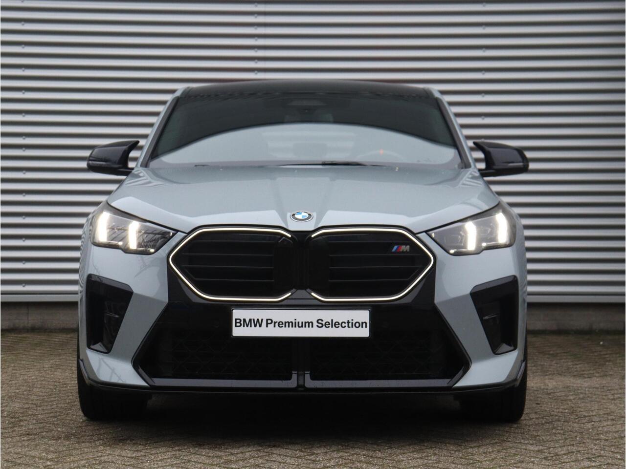 BMW X2 M35i xDrive | M Sportpakket Pro | Panodak | Head-Up | Harman Kardon | Driving Assistant Prof. | Elektr. Stoelen | M Stoelen | 21'' LMV