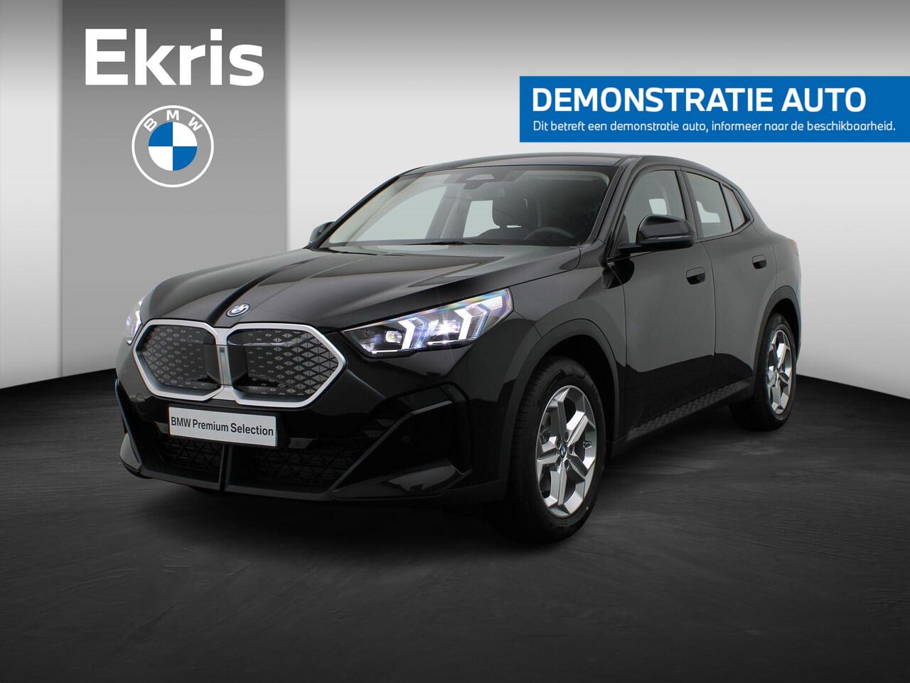 BMW X2 iX2 eDrive20 Premium Pack | Comfort Access | Achteruitrijcamera | 18''