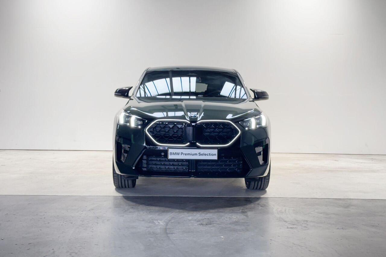 BMW X2 sDrive20i m Sport | Individual Malachite groen II