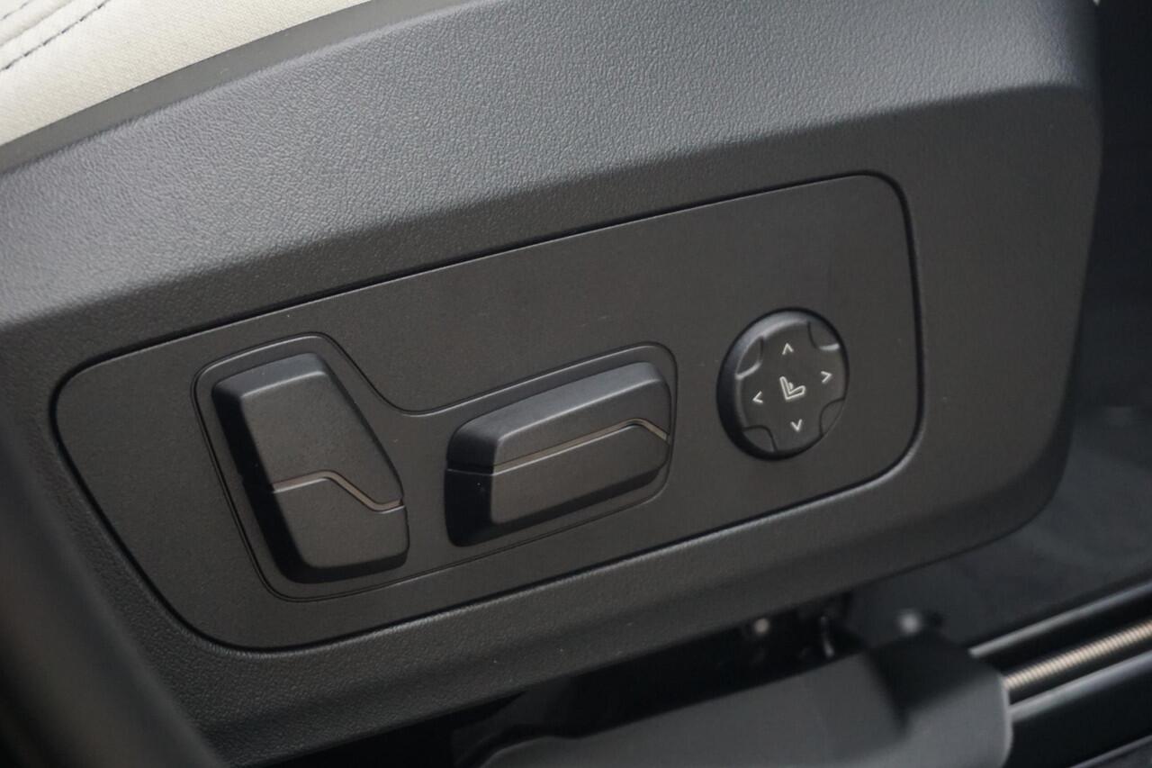 BMW X2 iX2 eDrive20 M Sport Edition 20'' / Harman Kardon / Head-Up Display / Elektrisch Verstelbare Stoelen / Ekris Selection