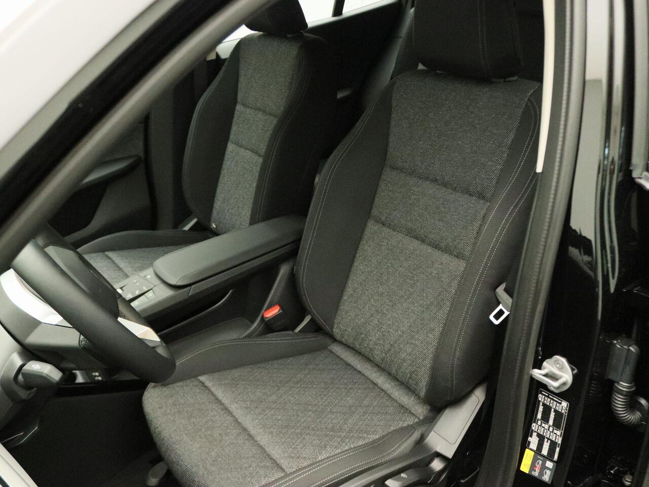 BMW X2 iX2 eDrive20 Premium Pack | Comfort Access | Achteruitrijcamera | 18'' | Ekris Selection