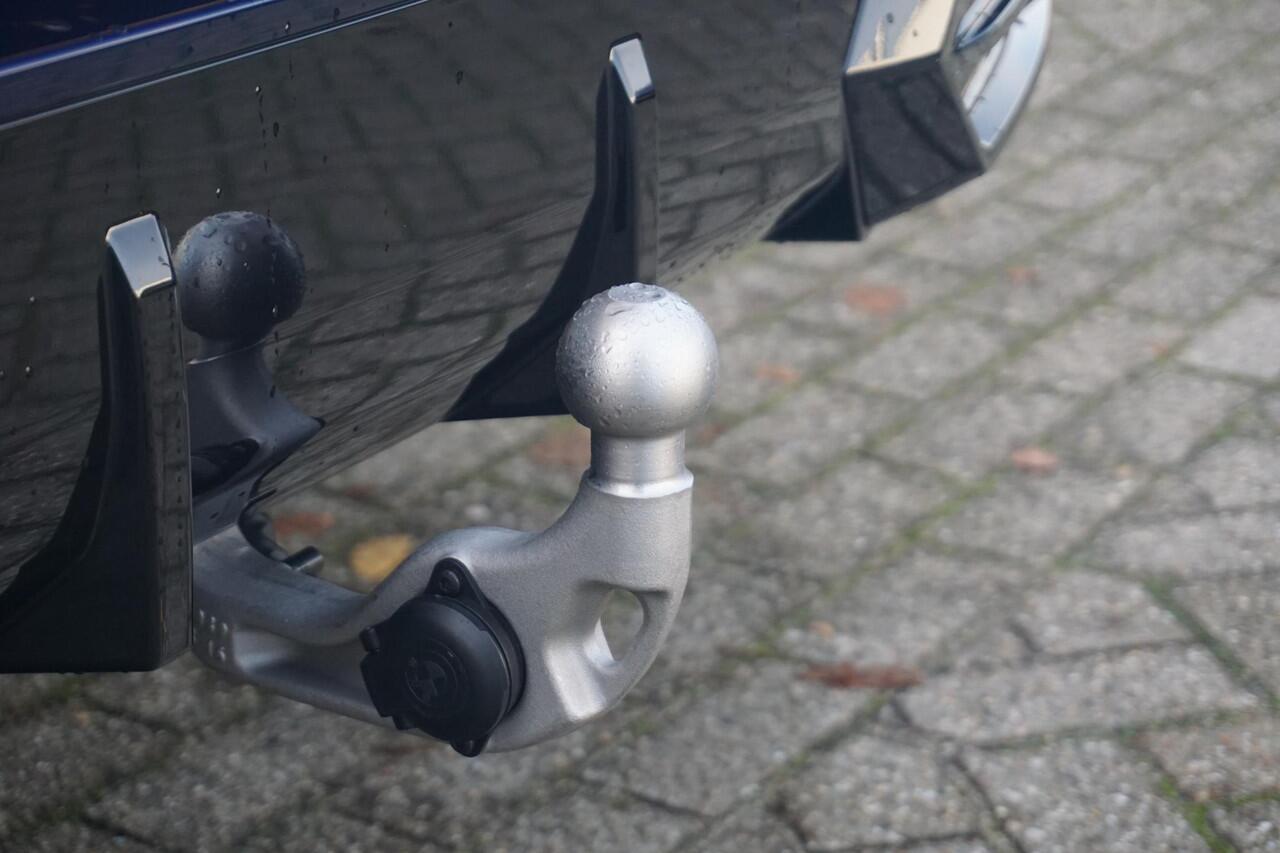 BMW X2 sDrive20i M Sportpakket Pro 20'' / Panoramadak / Head-Up Display / Harman Kardon / Trekhaak / Ekris Selection