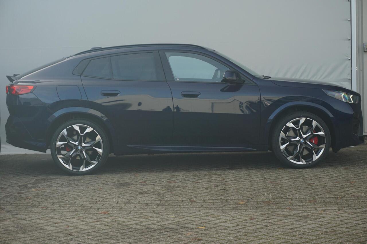 BMW X2 sDrive20i M Sportpakket Pro 20'' / Panoramadak / Head-Up Display / Harman Kardon / Trekhaak / Ekris Selection