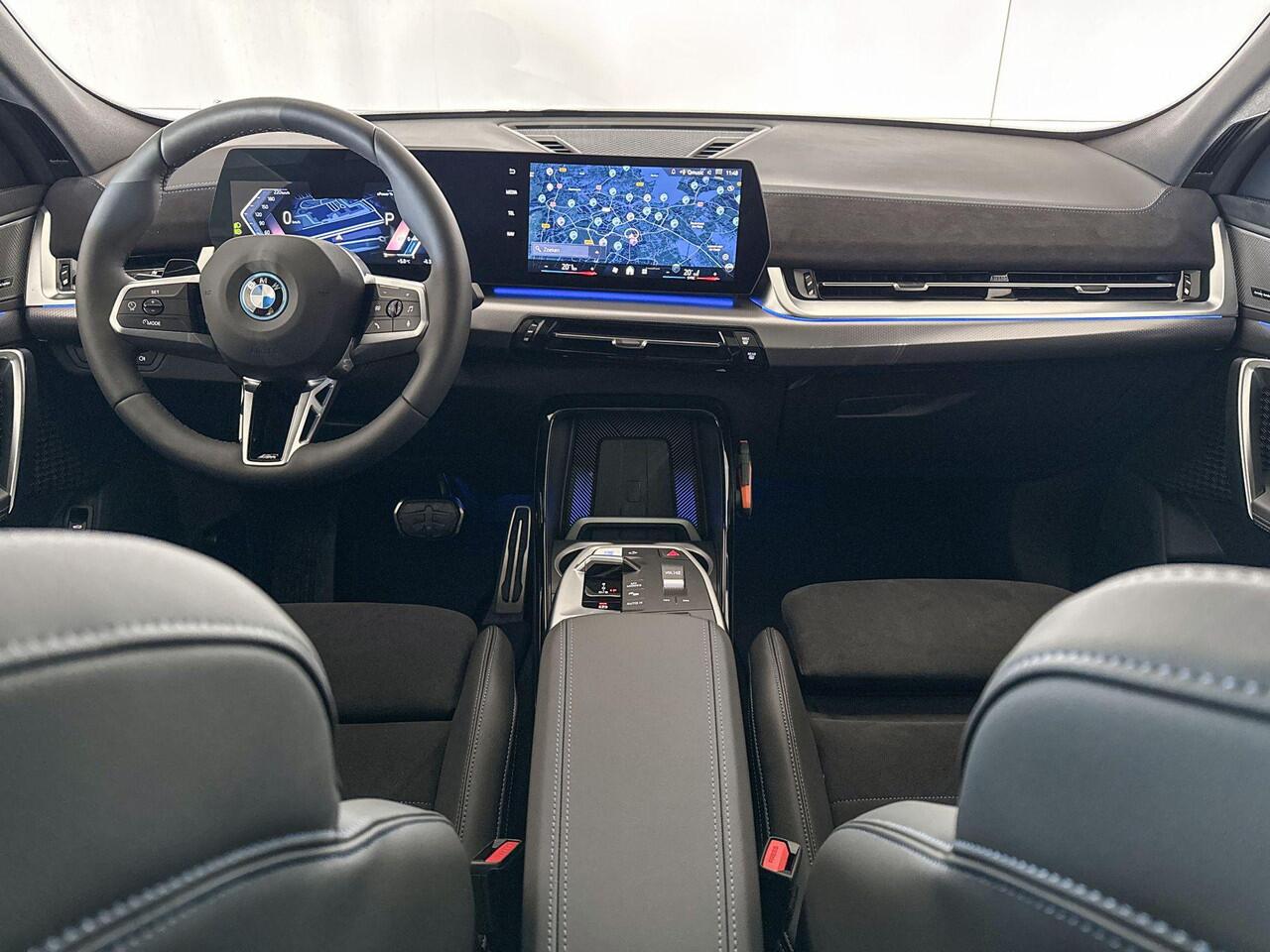 BMW X2 iX2 eDrive20 67 kWh M Sport Edition | M Sportpakket Pro | Premium Pack | Comfort Pack | Trekhaak