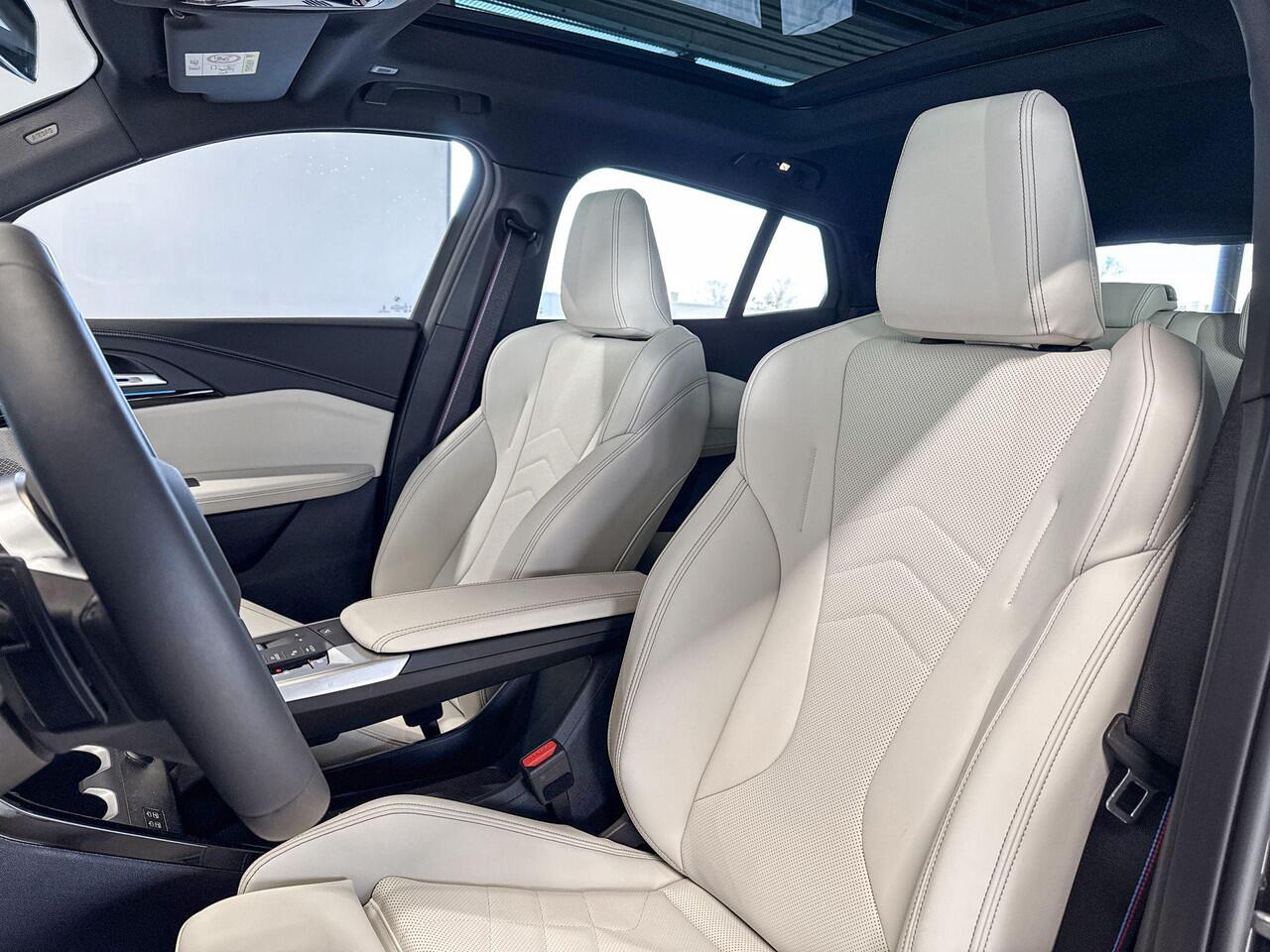 BMW X2 iX2 eDrive20 M Sport Edition - Beschikbaar vanaf: Maart 2026