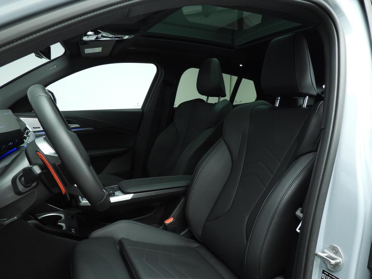 BMW X2 M35i xDrive | M-Sportpakket | LED | Leder | Navigatie | Schuifdak | Sportstoelen | Keyles go | DAB | Harman-kardon sound | Alu 20 inch