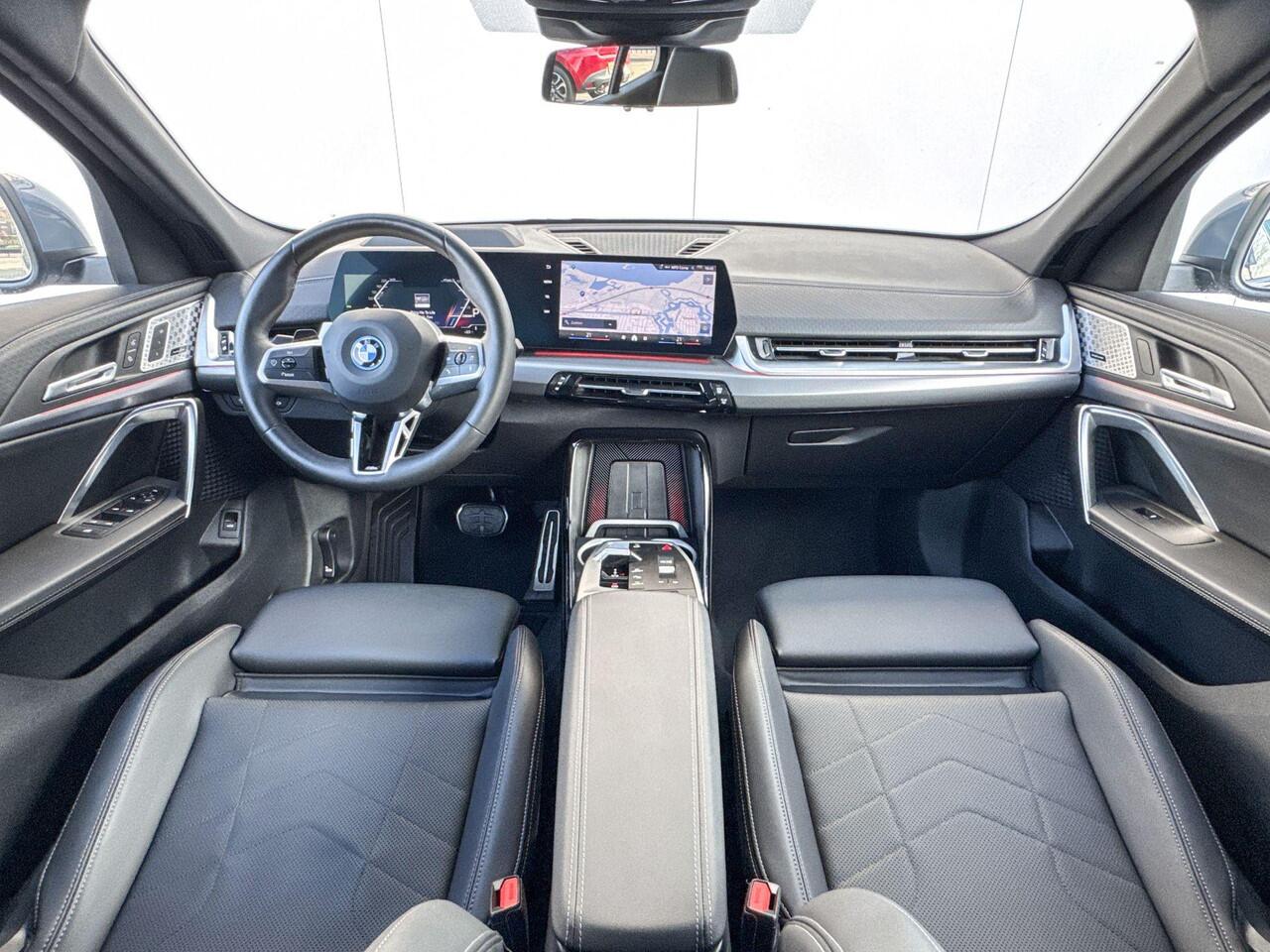 BMW X2 iX2 eDrive20 67 kWh Innovation Pack | M Sport | Elektrisch verstelbare stoelen