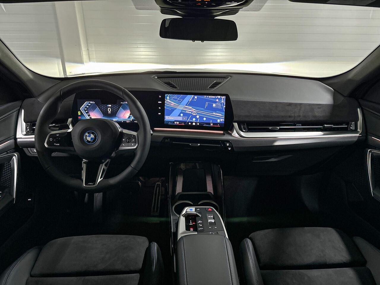 BMW X2 iX2 eDrive20 | M-Sport | Premium Pack | Comfort Access