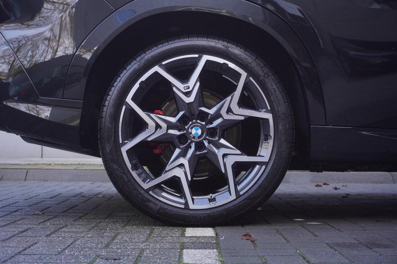 BMW X2 iX2 xDrive30 M Sportpakket Pro | Comfort Pack | 20 inch LM M V-spaak | Trekhaak met elektrisch wegklapbare kogel | Panoramadak | Driving Assistant Plus | Harman Kardon | Ekris Selection