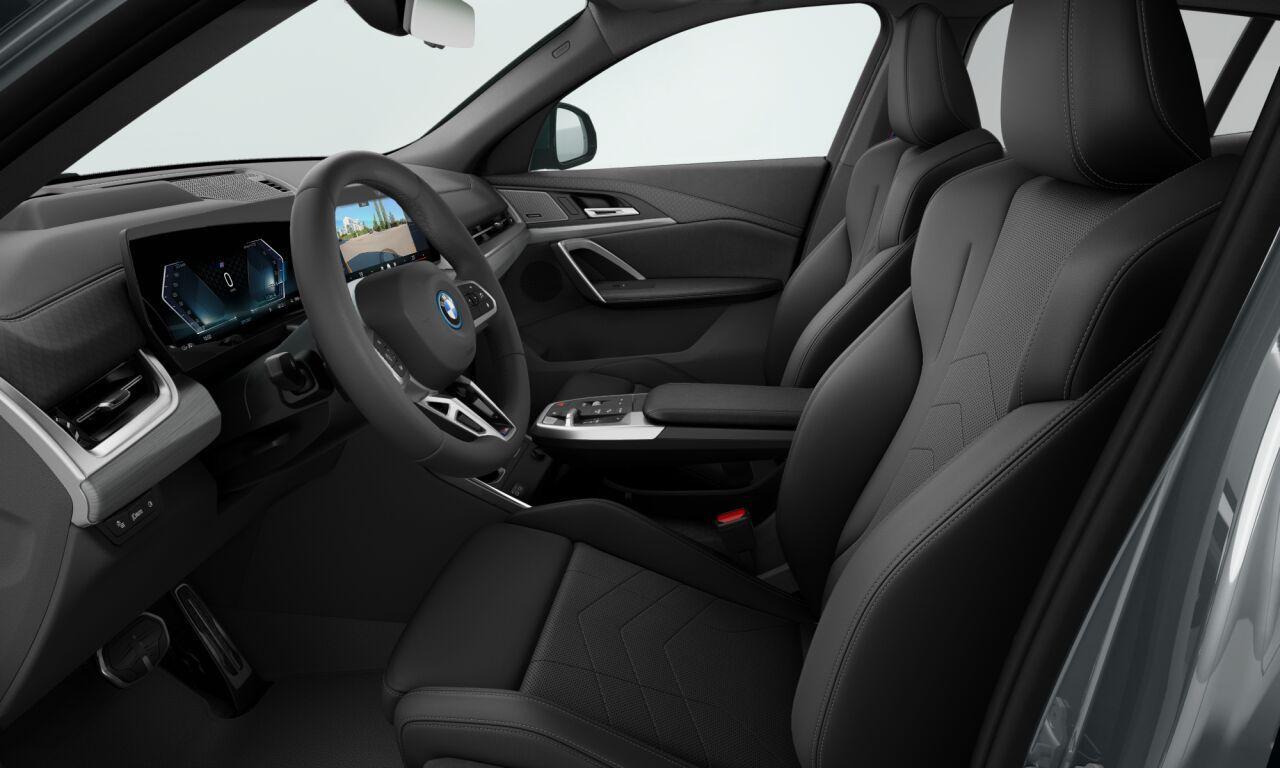 BMW X2 iX2 eDrive20 | M Sportpakket Pro | Innovation Package | Comfort Pack | Panoramadak | Head-up Display | Comfort Access