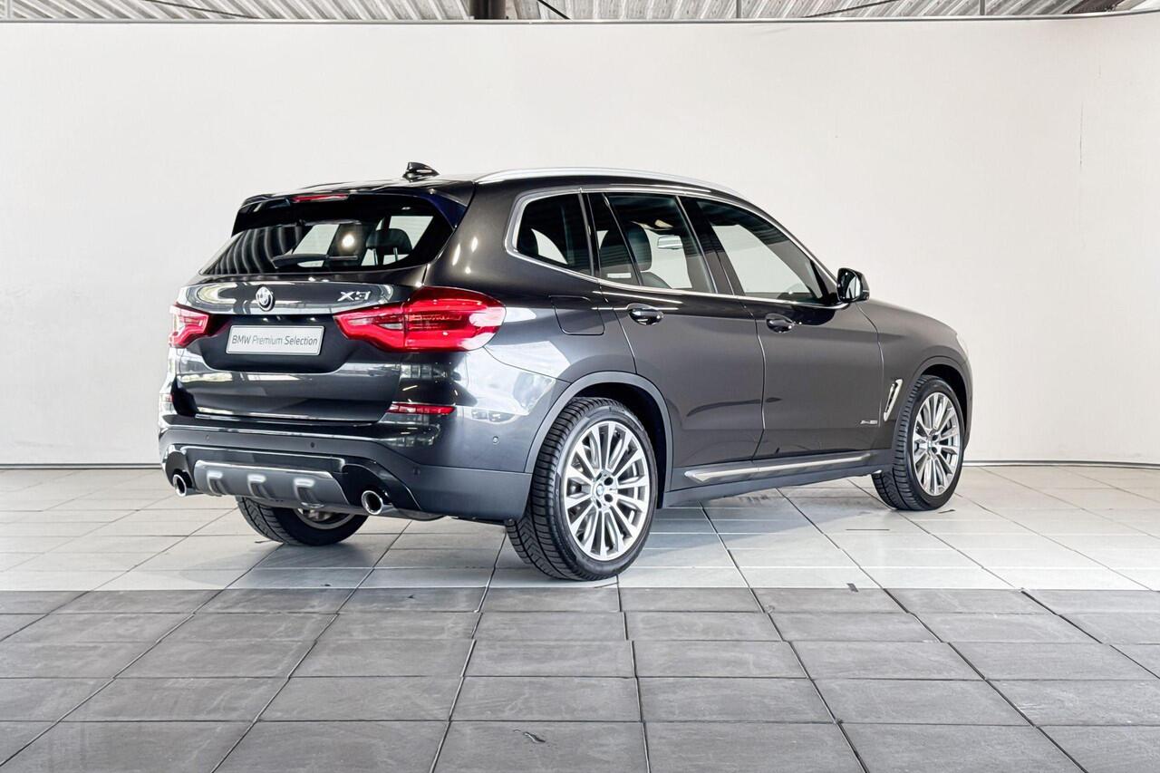 BMW X3 xDrive30i High Executive Launch Edition Aut. | Selections