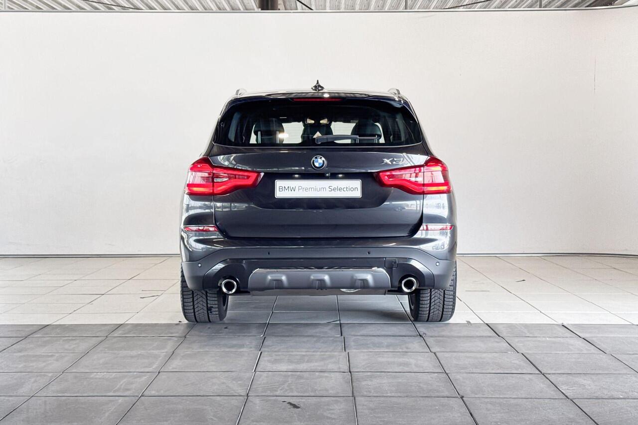 BMW X3 xDrive30i High Executive Launch Edition Aut. | Selections