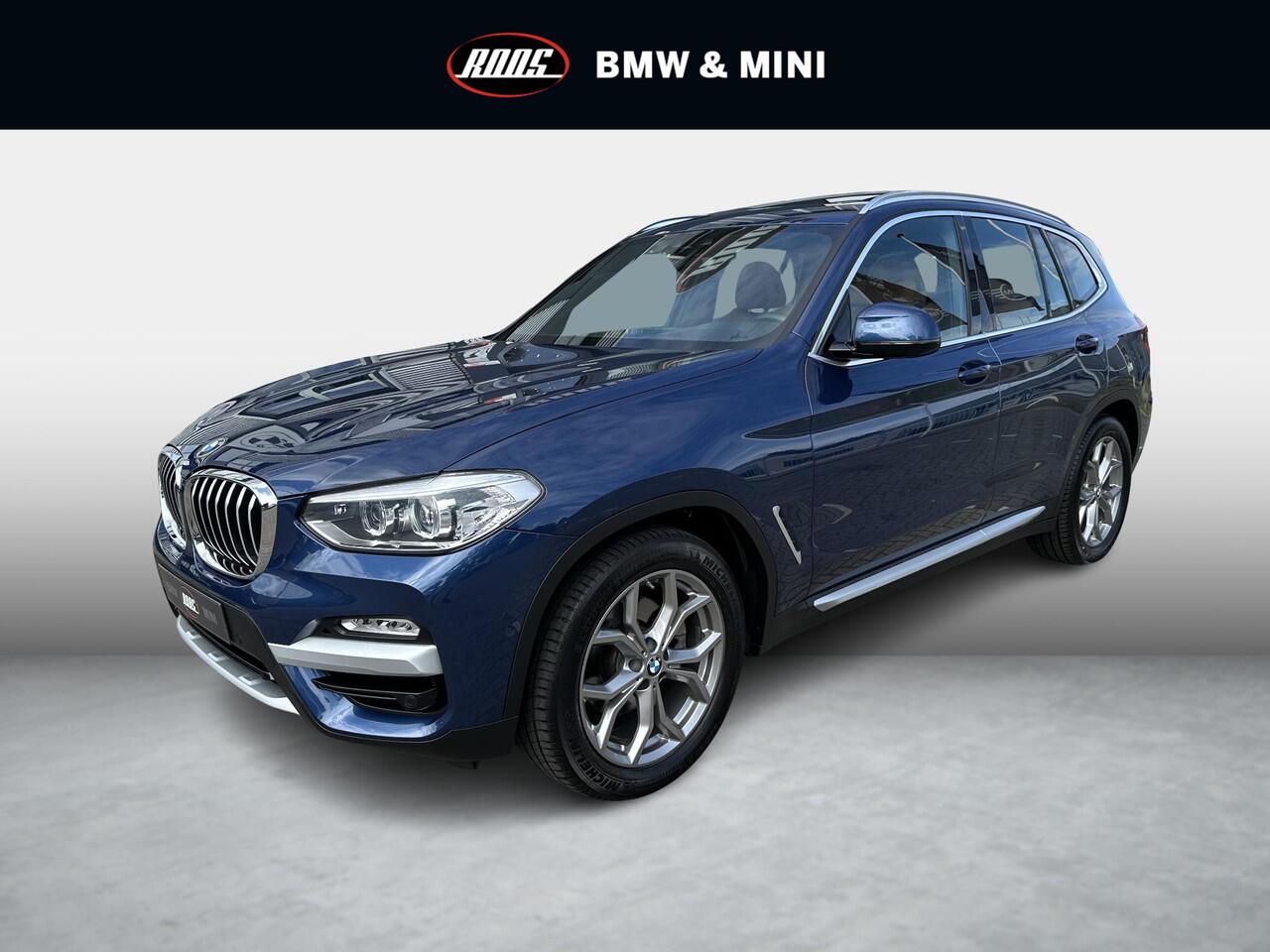 BMW X3 xDrive20i High Executive X-Line | Trekhaak | Panodak | Vol opties