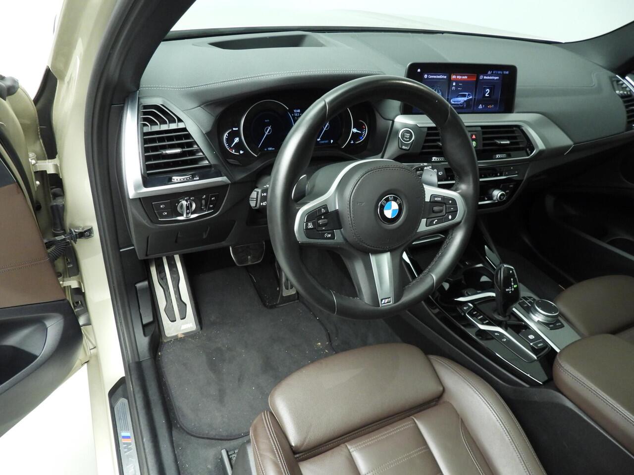 BMW X3 M40d xDrive | M-Sportpakket | LED | Leder | HUD | Schuifdak | Trekhaak | Elektr. zetels | Sportstoelen | DAB | Alu 20 inch
