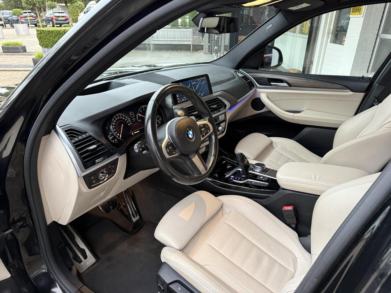 BMW X3 xDrive20i M SPORT | PANORAMA | TREKHAAK | SPORTSTOELEN | LEDER | CAMERA |