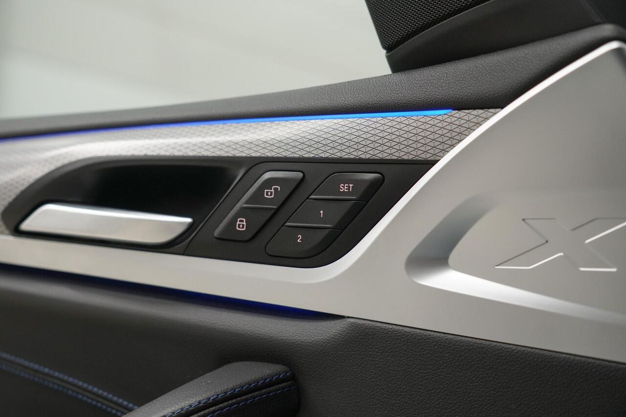 BMW X3 xDrive20i M-Sport | Panoramadak | Elektr. Trekhaak | Elektr. Stoelen