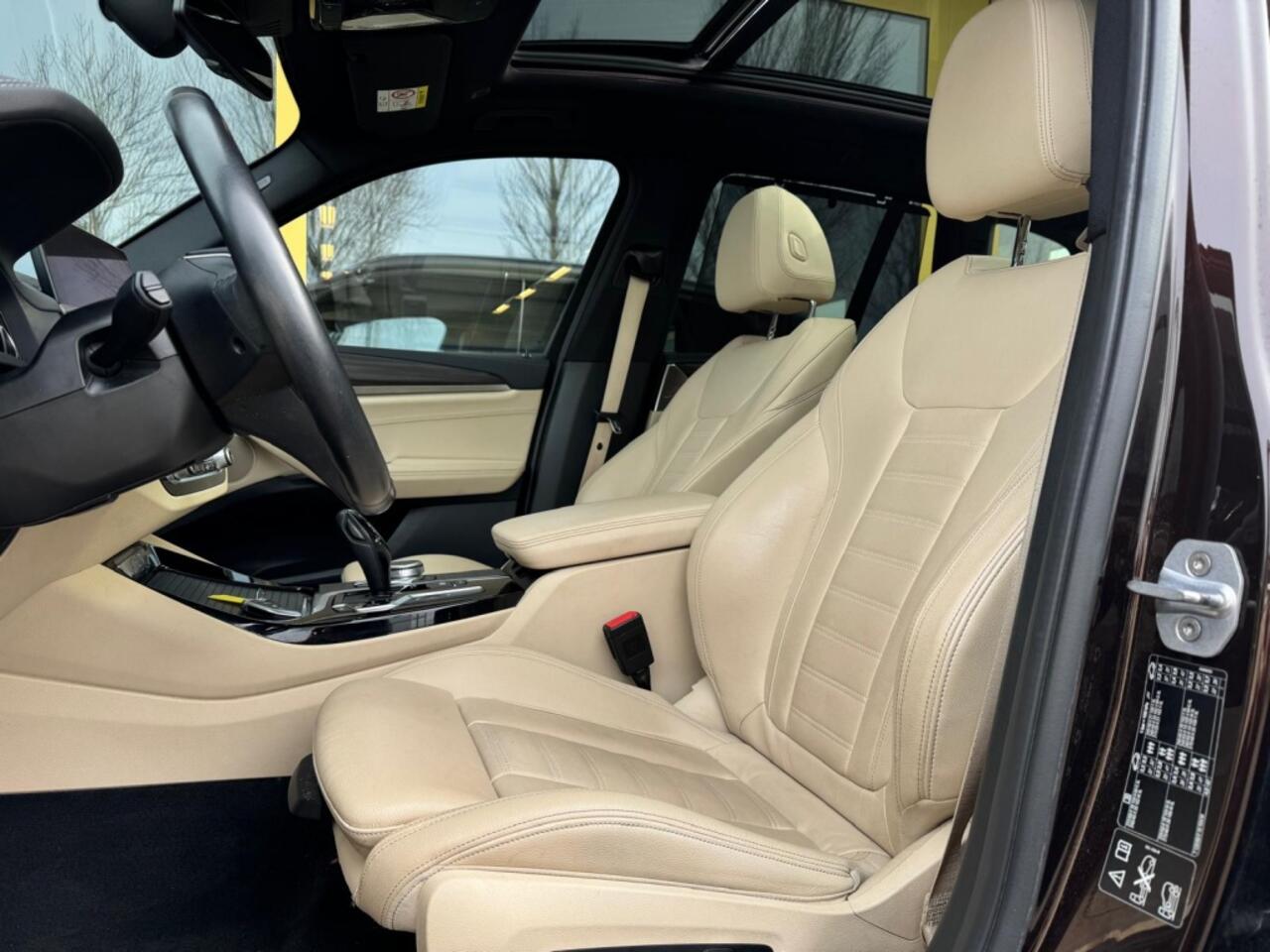 BMW X3 xDrive30i High Ex.