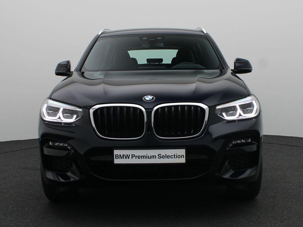 BMW X3 xDrive30e High Executive | M Sportpakket | Audio Media Pack | Parking Pack | Safety Pack | BMW Personal CoPilot Pack | 19''