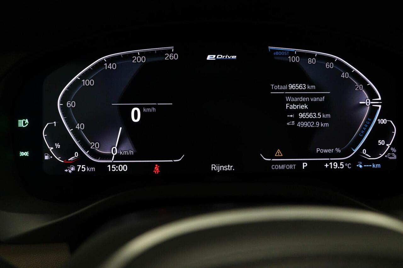 BMW X3 xDrive30e M-Sport eDrive Edition | PANORAMADAK | LEDER | TREKHAAK | AUDIO MEDIA- PACK