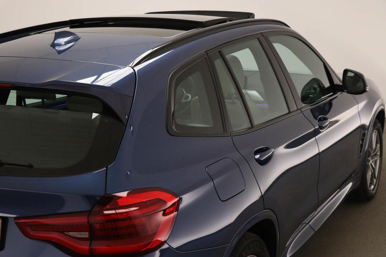 BMW X3 xDrive30e M-Sport eDrive Edition | PANORAMADAK | LEDER | TREKHAAK | AUDIO MEDIA- PACK