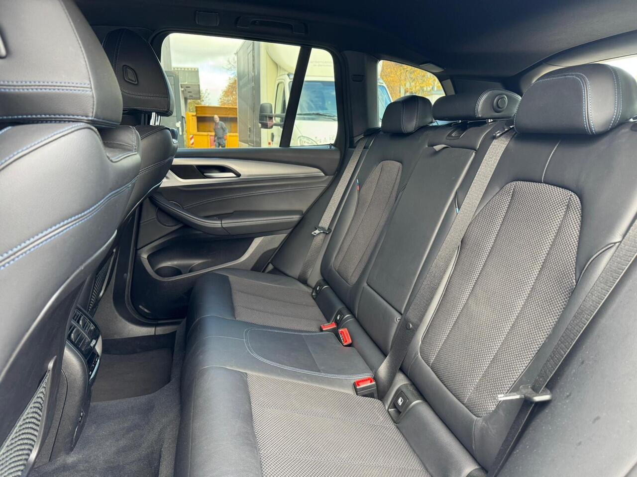 BMW X3 xDrive30e High Executive |M-Pakket |Head-Up |Stoelverw. |ACC |Camera