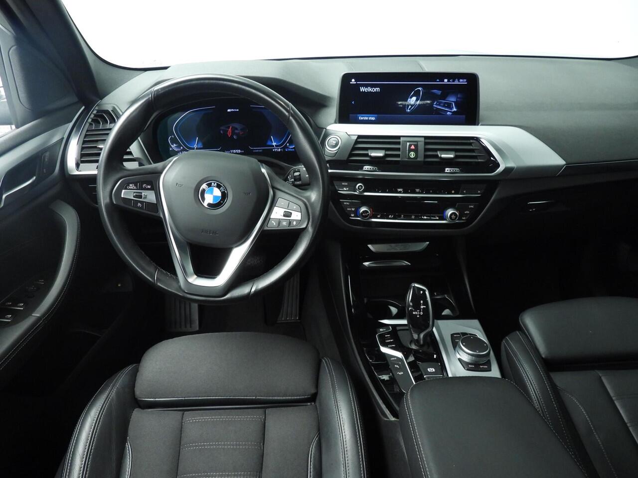 BMW X3 xDrive30e | LED | Leder |Navigatie | Sportstoelen | Stoelverwarming | Shadow line | hifi speakers | Alu 18 inch