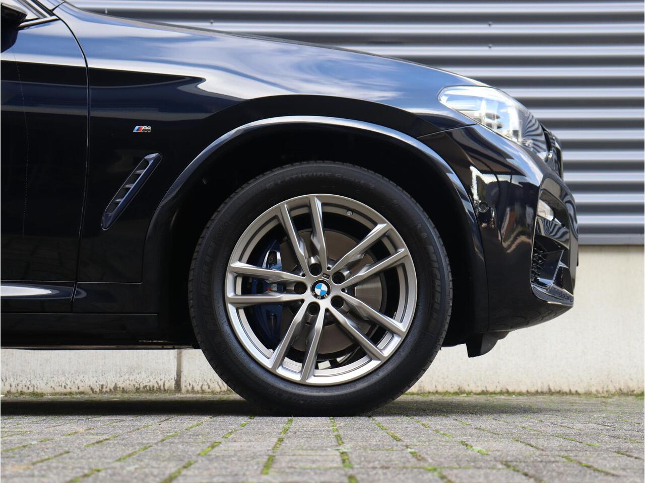 BMW X3 xDrive20i | High Executive | M Sportpakket | Panodak | Parking Pack | Hi-Fi | Getint Glas | 19'' LMV