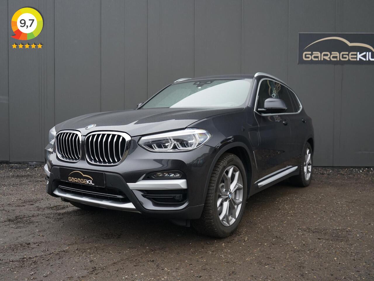 BMW X3 xDrive30e High Executive BMW Live Dashboard Professional / Harman-Kardon / Sportstoelen / Privacy glass / 19'' LM velgen / LED / Stoel+stuur verw. /