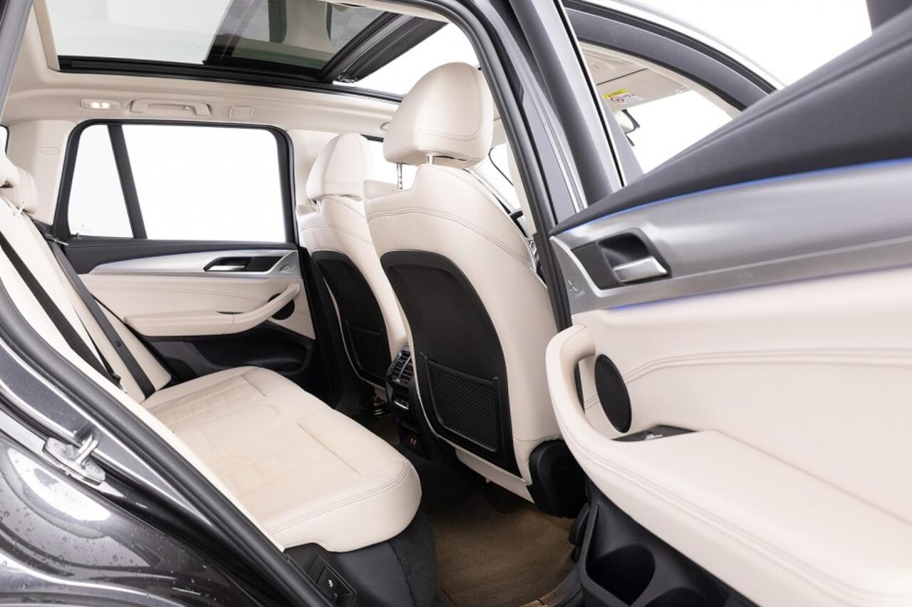 BMW X3 xDrive30e High Executive | PANORAMADAK | LEDER | Head-Up | PHEV