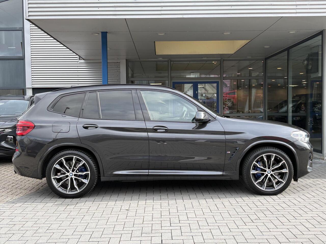 BMW X3 xDrive30e M Sport Plug-in Hybride | PHEV | Elek. Trekhaak | 20 inch | M pakket | Stoelverwarming | Shadowline Exterior | Adaptive Led verlichting | Hifi | Volledig digitaal instrumentenpaneel