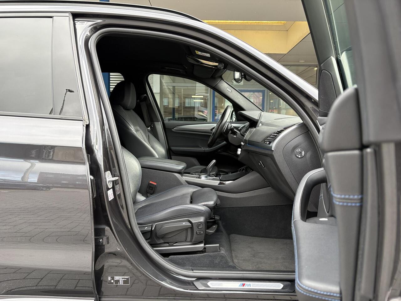 BMW X3 xDrive30e M Sport Plug-in Hybride | PHEV | Elek. Trekhaak | 20 inch | M pakket | Stoelverwarming | Shadowline Exterior | Adaptive Led verlichting | Hifi | Volledig digitaal instrumentenpaneel