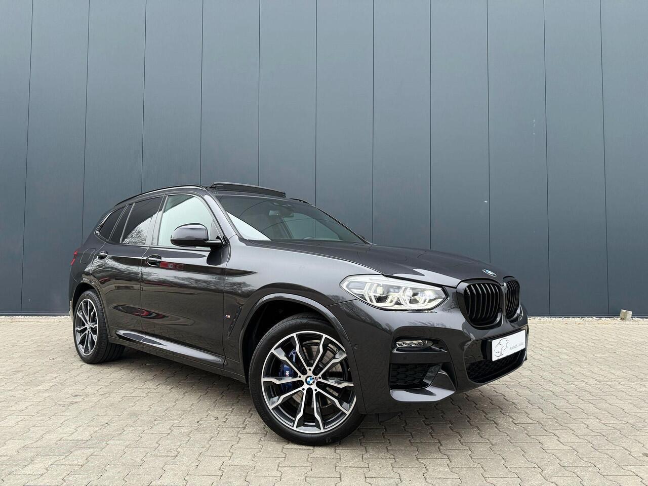 BMW X3 xDrive30e M-sport / pano / head up / M sportstoel