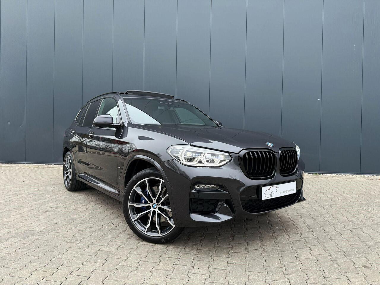 BMW X3 xDrive30e M-sport / pano / head up / M sportstoel