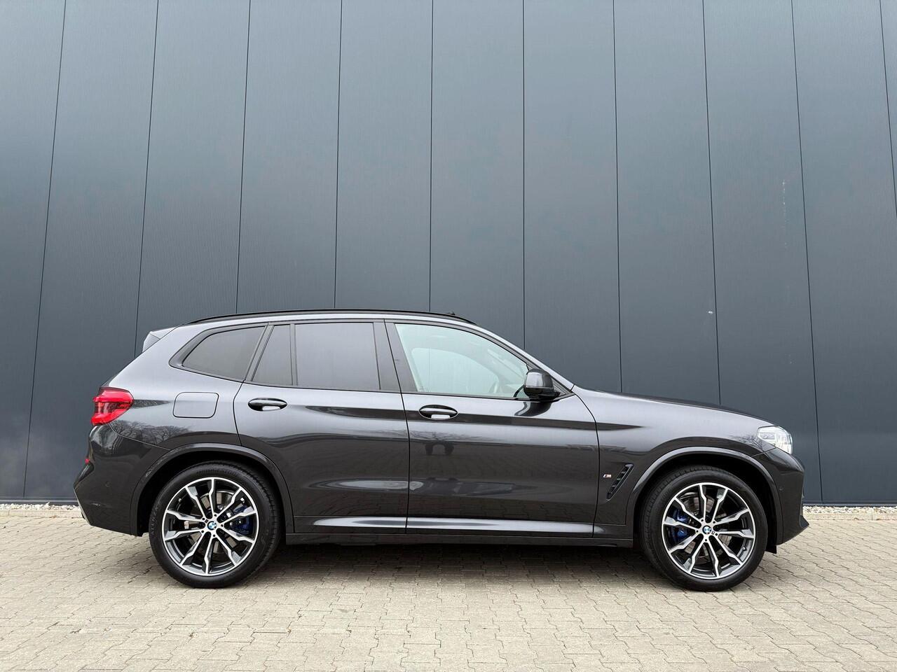 BMW X3 xDrive30e M-sport / pano / head up / M sportstoel