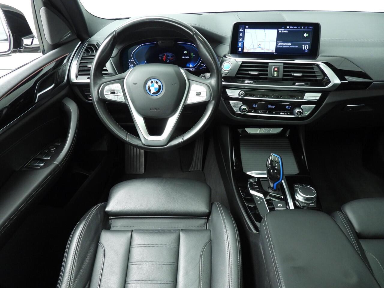 BMW X3 iX3 High Executive 80 kWh SoH 94,7% | Head Up | Trekhaak | Harman/Kardon