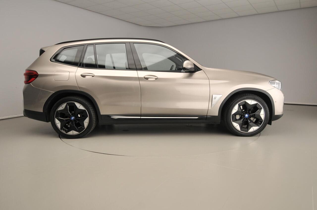 BMW X3 iX3 High Executive 80 kWh SoH 94,7% | Head Up | Trekhaak | Harman/Kardon